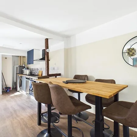Le Refuge Du Lion Apartman